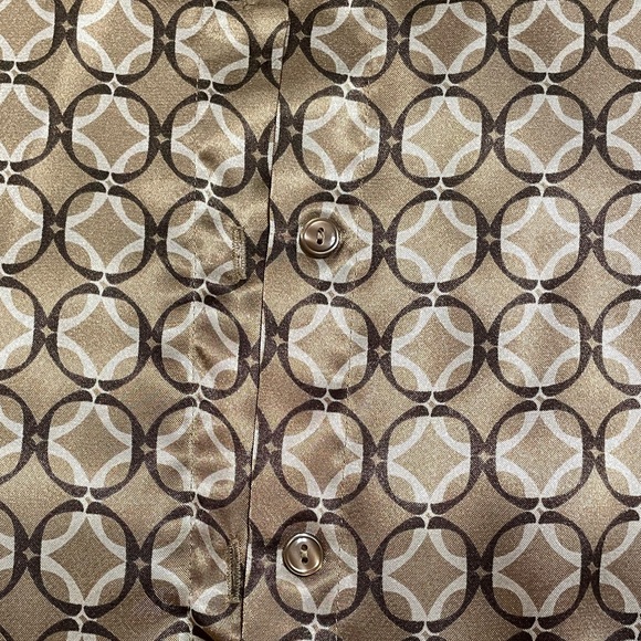 Beautiful button down dressy blouse multi color Gold, Black, plus size 26/28 - Picture 9 of 9